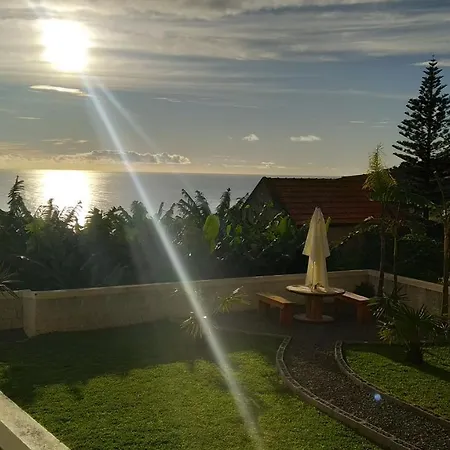 Dom wakacyjny Neto Calheta (Madeira)