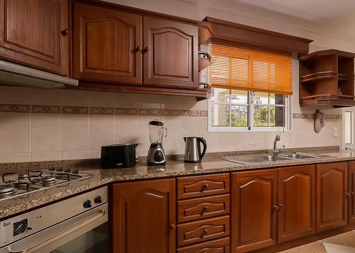 Neto * Calheta (Madeira)